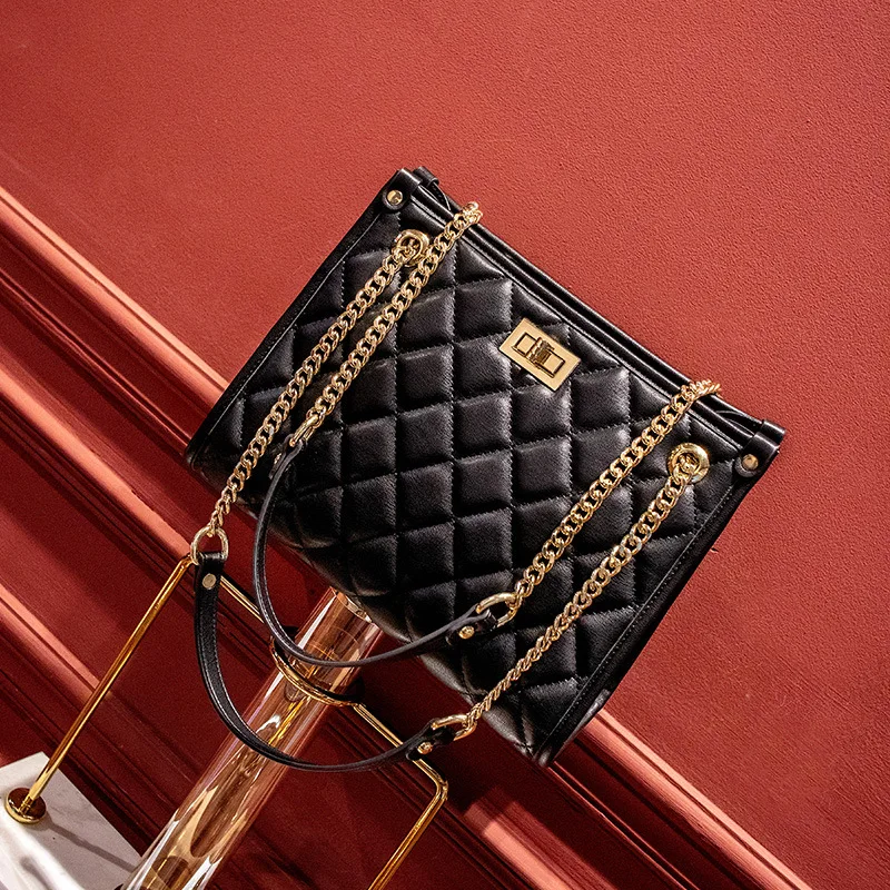 

Women fashion tote chain underarm bag pu leather large shoulder purses handbags, As pic