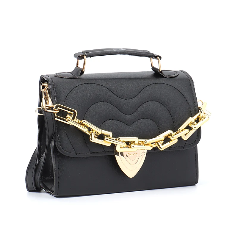 

2022 New Arrived wholesale fashion designer ladies Heart Lock bags famous brands Golden Chain bags handbags for women, As photos