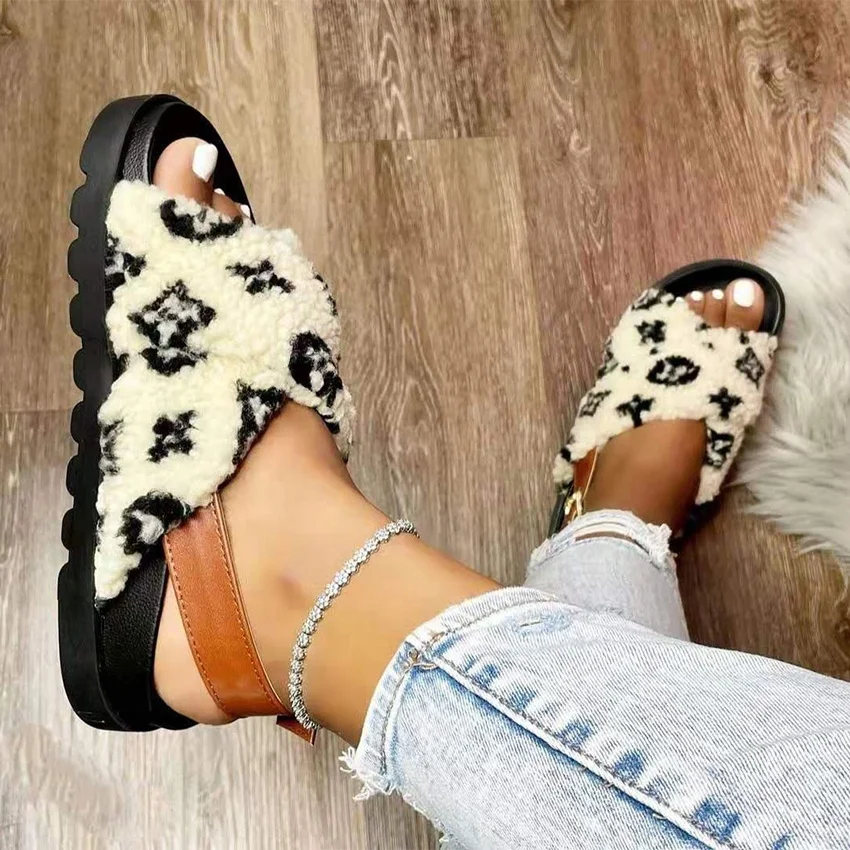 

New Fashionable Cross Fur Band Ladies Fur Sandals Comfortable Soft Fluffy Fur Shoes Women Buckle Strap Thick Sole Women Sandals