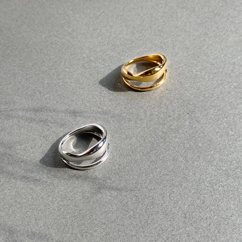 

Simple Design Irregular Women 18k Gold Plated Jewelry Finger Hand Made Grip Ring 2022, As shows