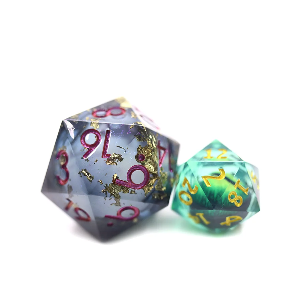 

Yushun Custom resin dice 33mm Oversize D20 single Dice Black And Gold DND RPG Game Dice