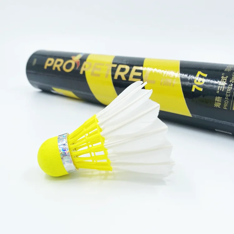 

3in1 original manufacturer OEM shuttlecock goose feather for Hot sale in Asian Market Pro Petrel 767, Natural white