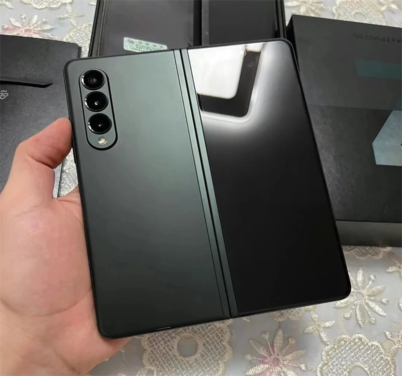 

Second Hand Mobile For Samsung Galaxy Z Fold 3