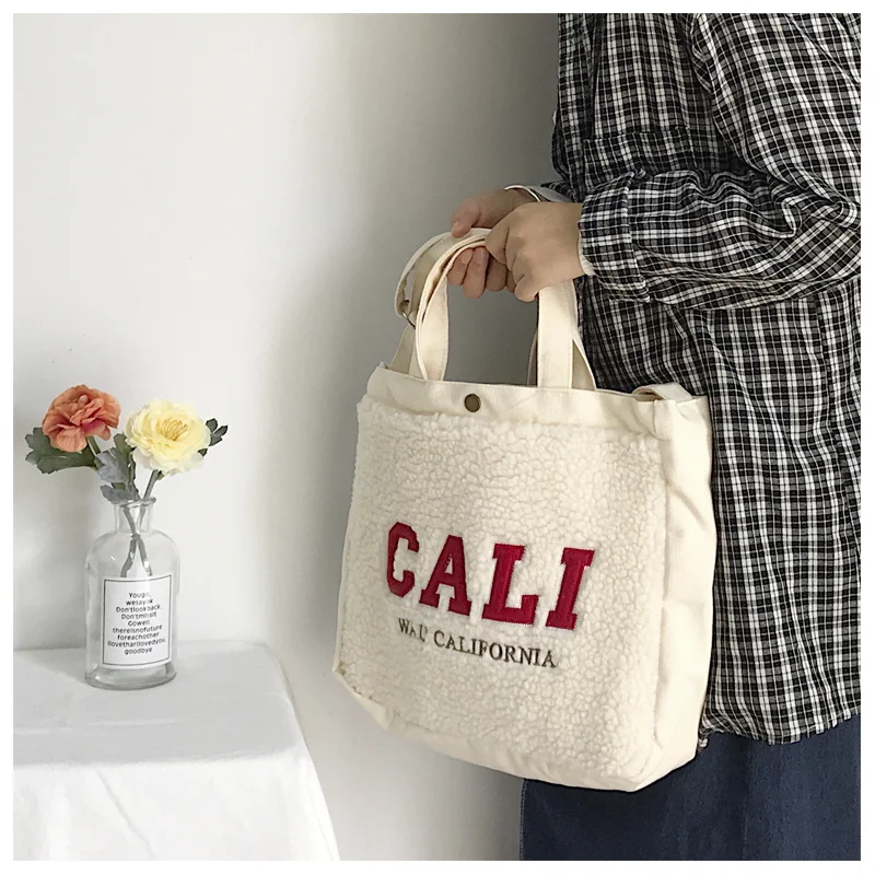 

Lamb Wool Soft Bag Wholesale Bags Canvas Custom Printed Logo Tote Shoulder Bag Fashion handbags 2021, White, brown, etc