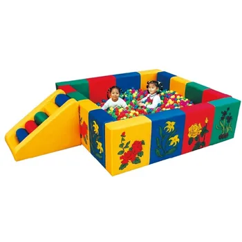 kids play pit