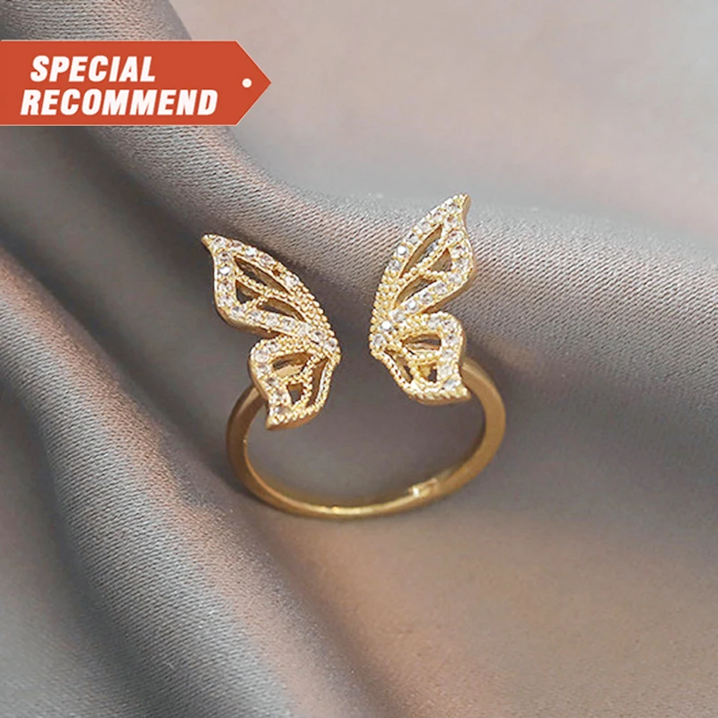 

Deluxe gold-plated cubic zirconia butterfly ring with sparkling crystal butterfly open ring for women