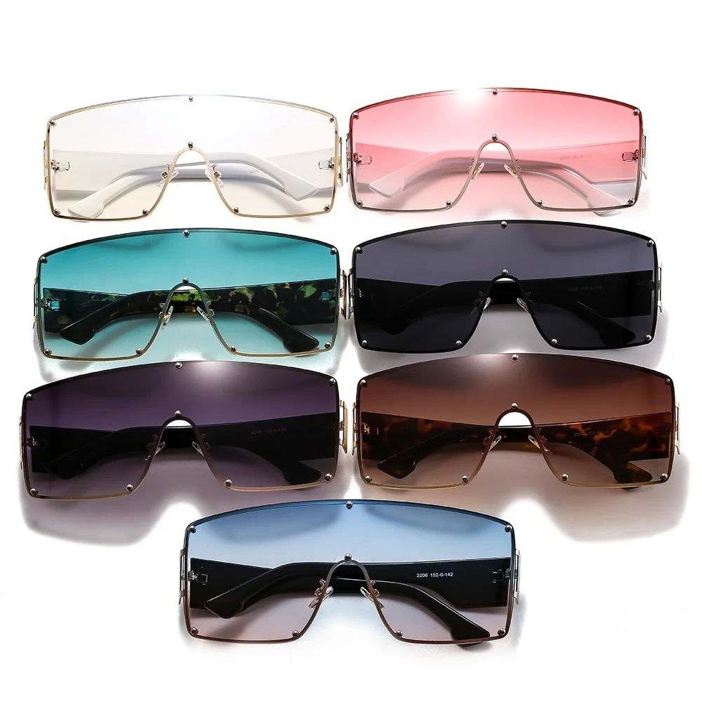 

Fashion One Piece Lens Oversized Sunglasses Women Retro Big Lens Sun Glasses 2021