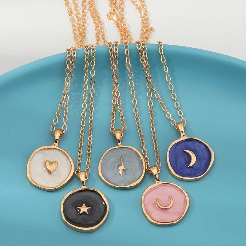 

2021 Simple Fashion Gold Color Coin Heart Necklace Enamel Stars Moon Heart Round Pendant Necklace