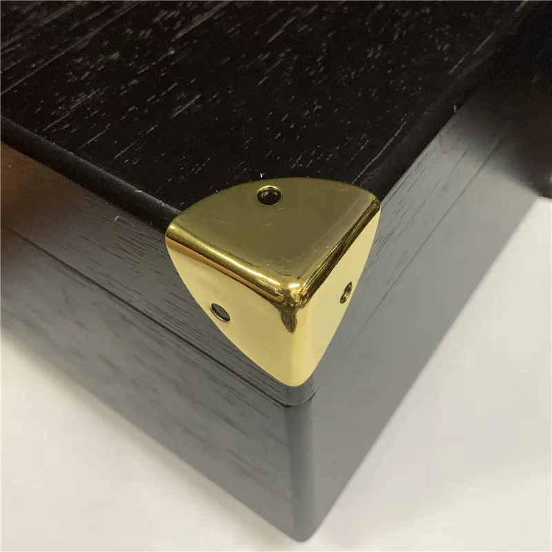 

metal there sides shining gold corner protector for box
