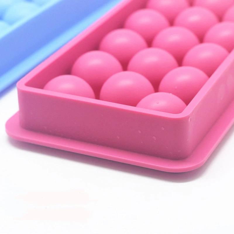 SILICONE ICE TRAY 2.jpg