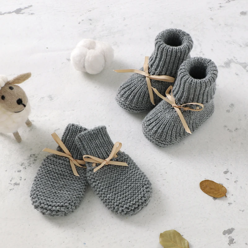 

Minixiong Newborn Baby Booties Knitted Baby Shoes Baby Cashmere Socks Technics Knitted Product Type Socks, Picture shows or customized