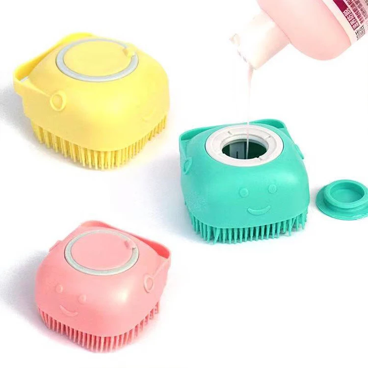2024 Pet Shower Brush Silicone Pet Bath Brush Shampoo Dispenser Bath Massage Cat Dog Bath Brush with Soap Dispenser