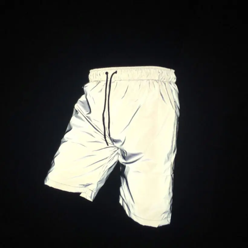 

Night Light Reflective Shorts Men Women All Reflective Summer Beach Short Hip Hop Shiny Blink Short Pants For Couples Y10566