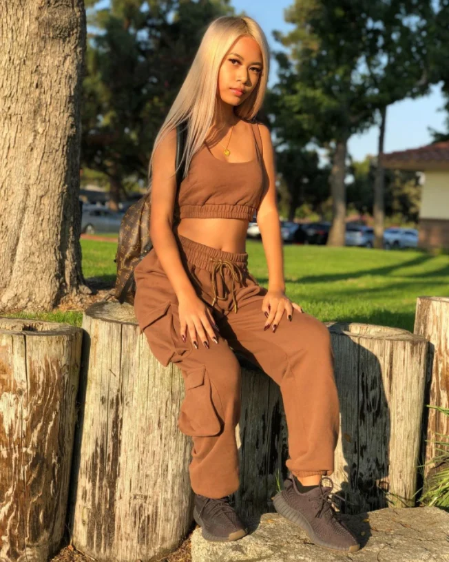 

Summer 2021 New Fashion Women multicolor drawstring Zipper Sweatshirt Jacket And Stacked Pants Set
