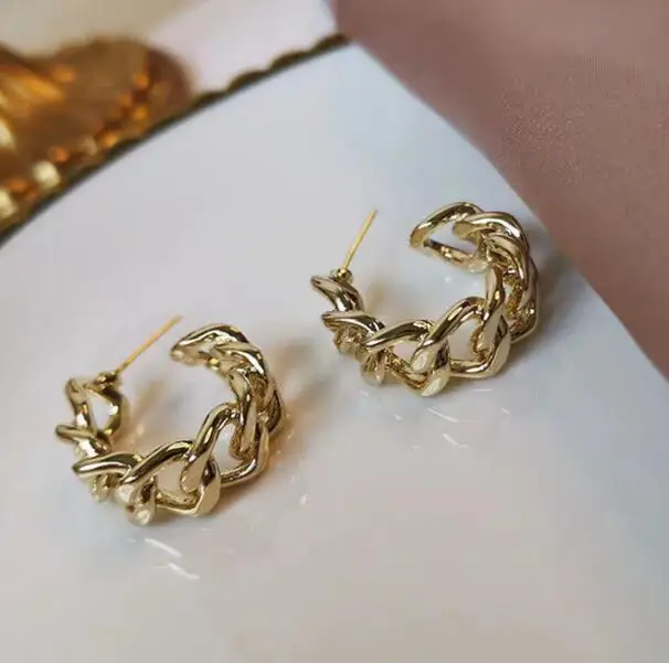 

Fashion Jewelry Women Earring retro earrings metal hollow chain minimalist earrings, As pic