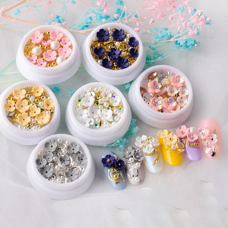 

Paso Sico 8 Designs Random Mixed Shell Flower Revet Rhinestones Nail Decoration Beauty 3D Nail Art Accessories