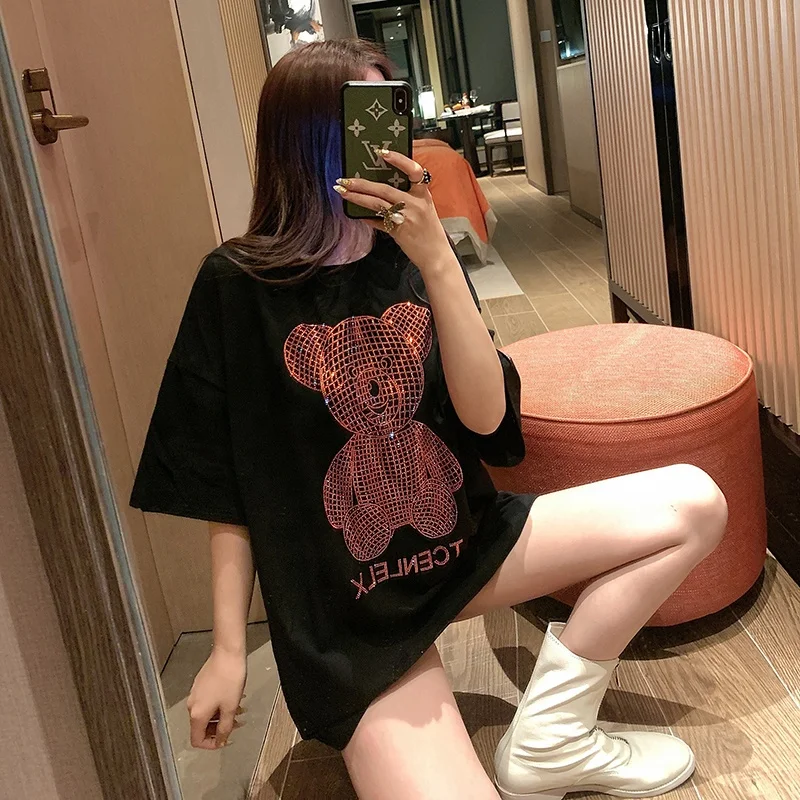 

Net red tide brand heavy industry hot drill bear short sleeves T-shirt female loose in the long boudoir sisters coat INS