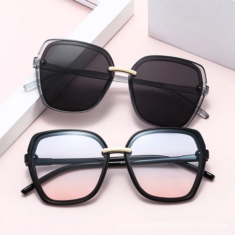 

2021 New arrival Oversized Square Fashion Elegant Big Polygon Women Gradient Sunglasses