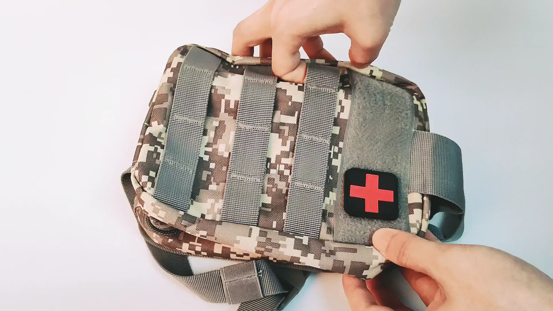 最好的军事急救箱内容野营应急便携军队警察