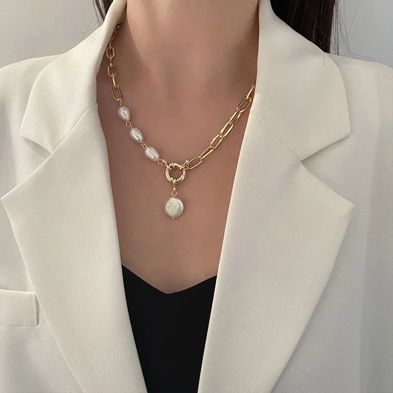 Retro Baroque Pearl Pendant Alloy Paperclip Chain Charm Splicing Pearl Necklace Fashion Jewelry For Women