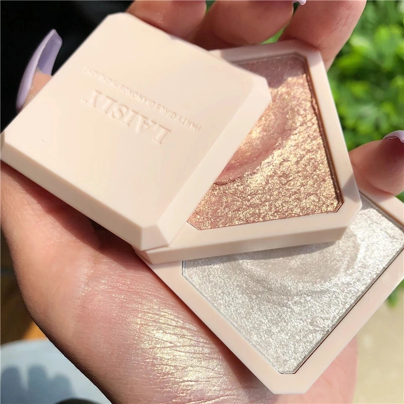 

Highlighter Shadow Facial Makeup Face Bronzer High Gloss Shimmer Powder Makeup Cosmetic High-gloss Powde