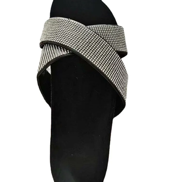 

2022 New Arrival Party Daily Wear Shoes For Women Bright Diamond Fashion Trendy Open Toe Cross Woman Casual Slippers