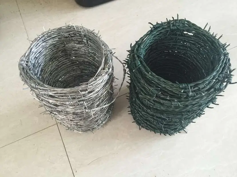 
hot dipped galvanized and PVC coated Barbed wire 