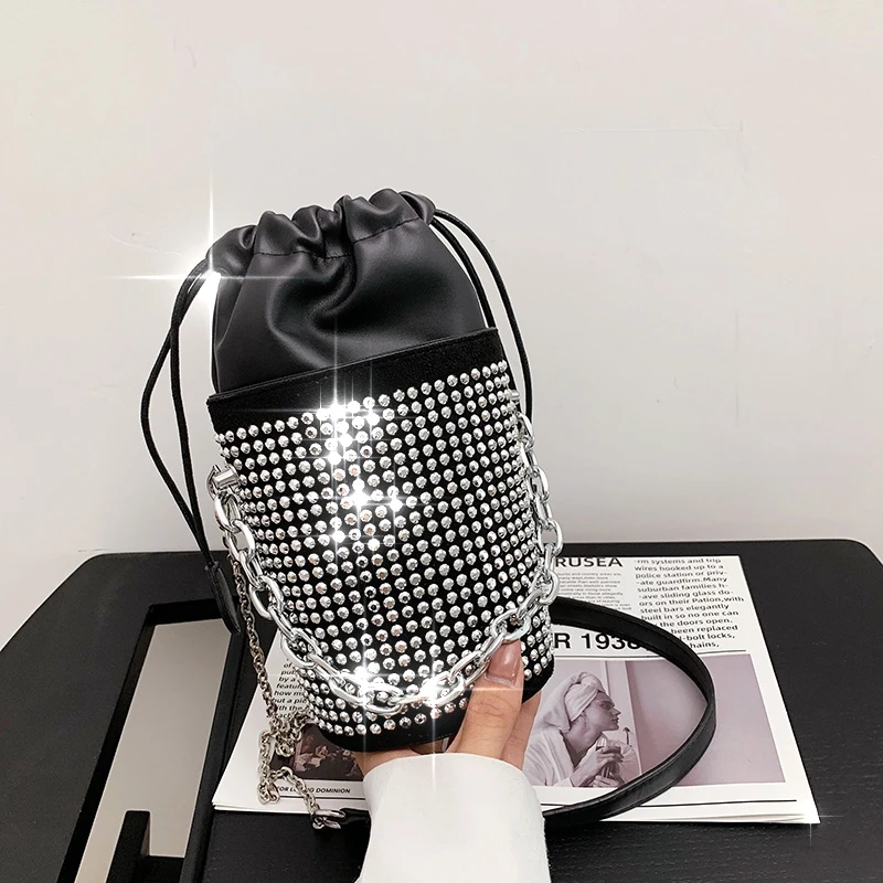 

Fashion cylindrical shiny ladies shoulder bag luxury design handbag, Multicolor