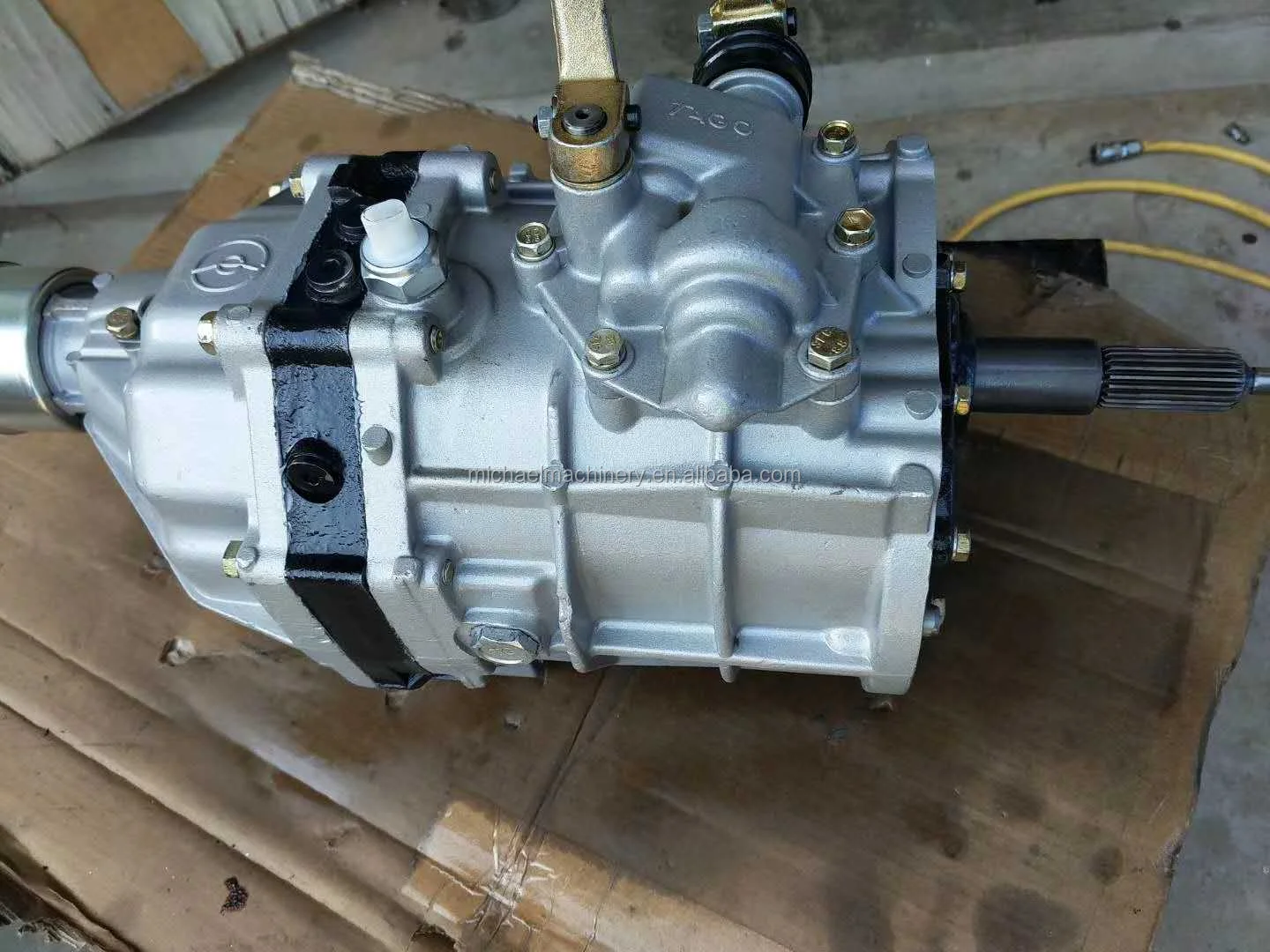 Manual Transmission Gearbox For Toyota Hiace 2l/3l/3y/4y/5l/2rz/3rz