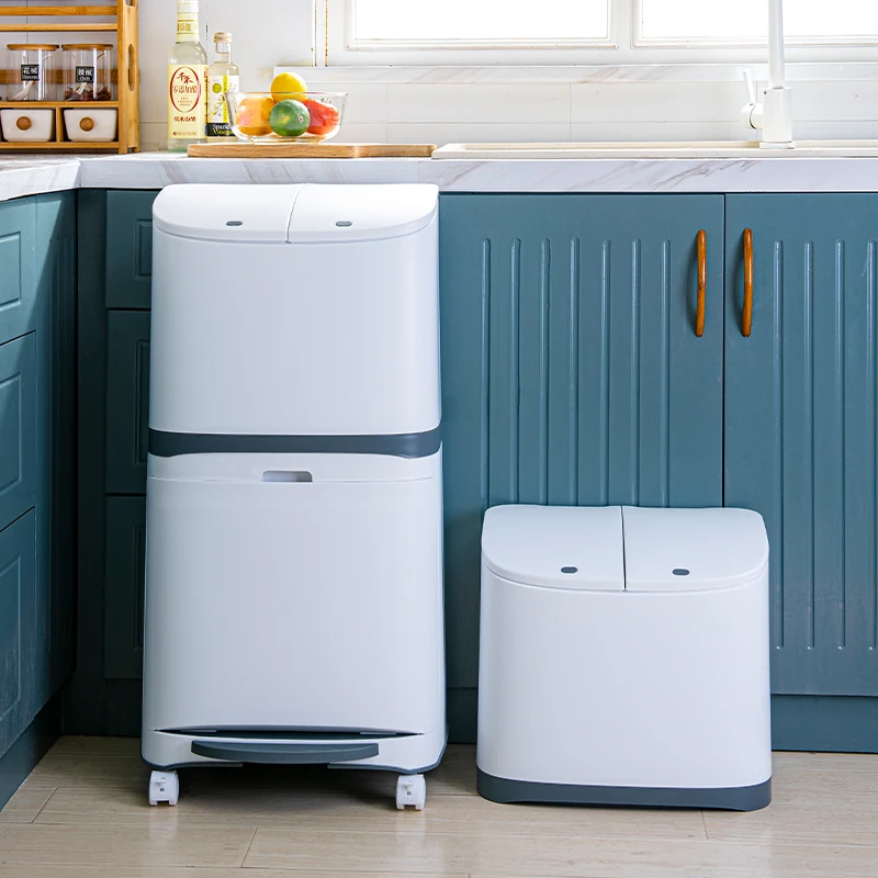 
18L/36L 3 Compartment Household Kitchen Big Trash Can Plastic Classified Garbage Can With 360 Wheel 