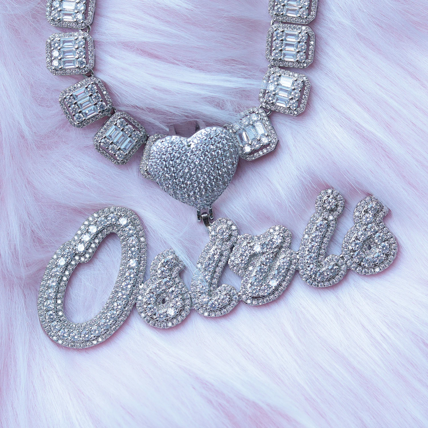 Name Jewelry Ins Necklace Iced Out Hip Hop CZ Gold Plated Letter Pendant Heart Hook Fashion Style Custom Chain Women Necklace