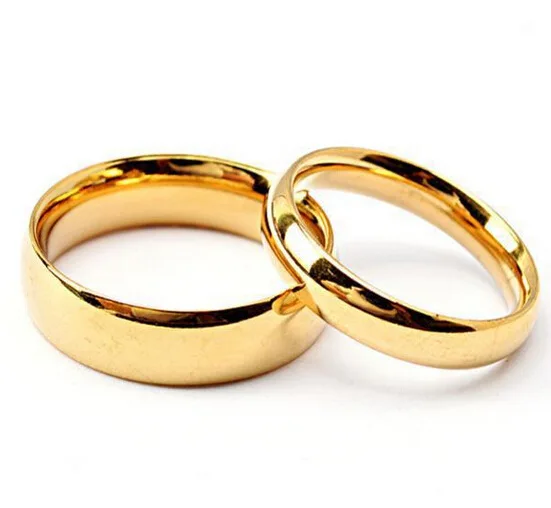 

European And American Jewelry 8Mm Inner And Outer Arc Couple Ring Titanium Steel Jewelry Golden Couple Ring, Picture shows