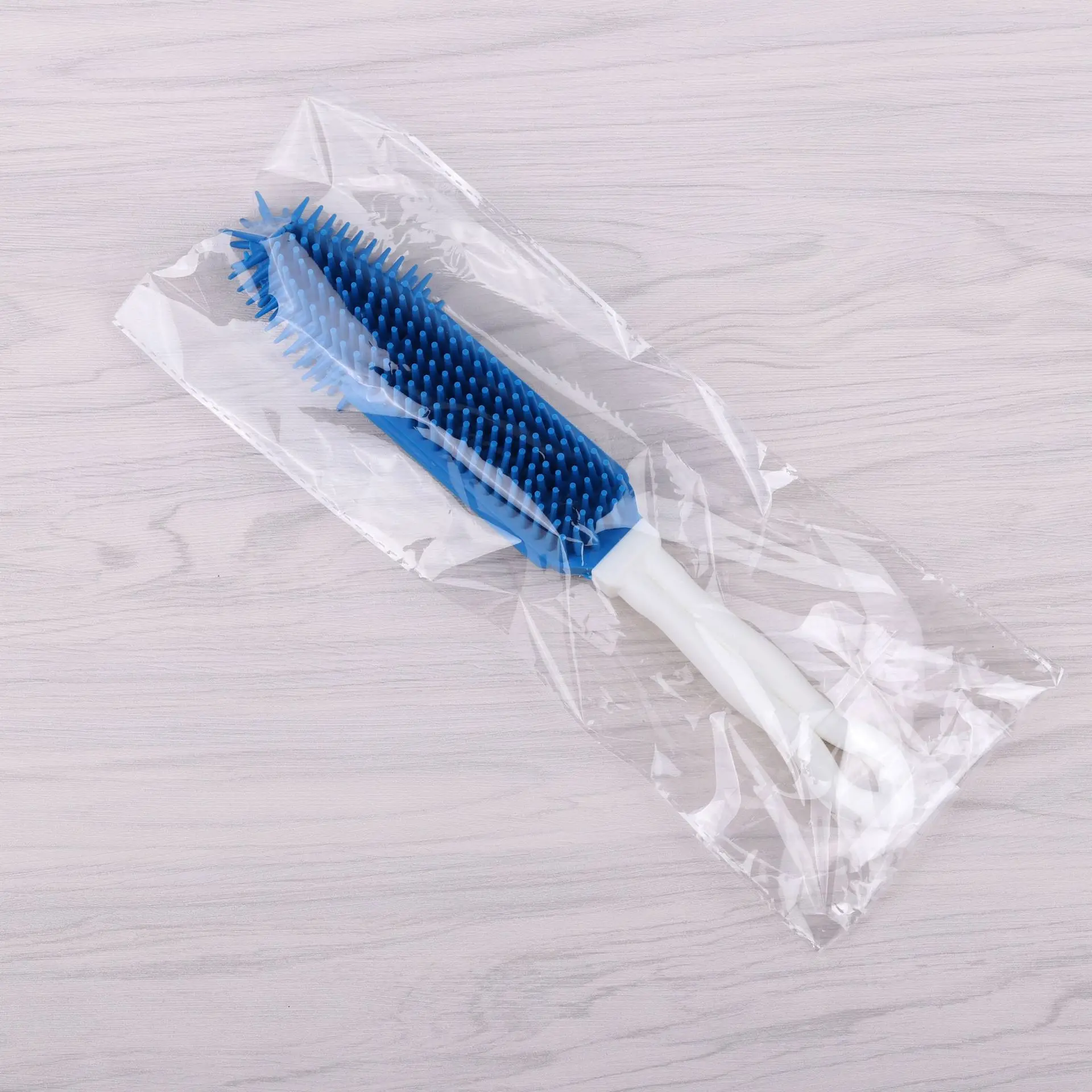 

2021 Hot Sale Cleaner Dog Shower Brush Cat Hair Removal Tool Pet Hair Shower Cleaner Brushes