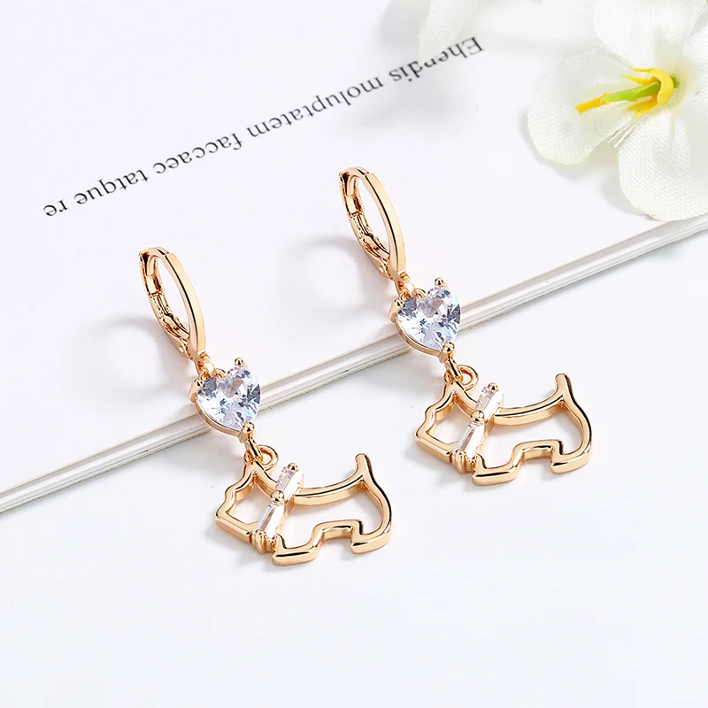 

Customizable Waterproof 18K Heart Pendant Rhinestone Chain Gold Hoop Earrings