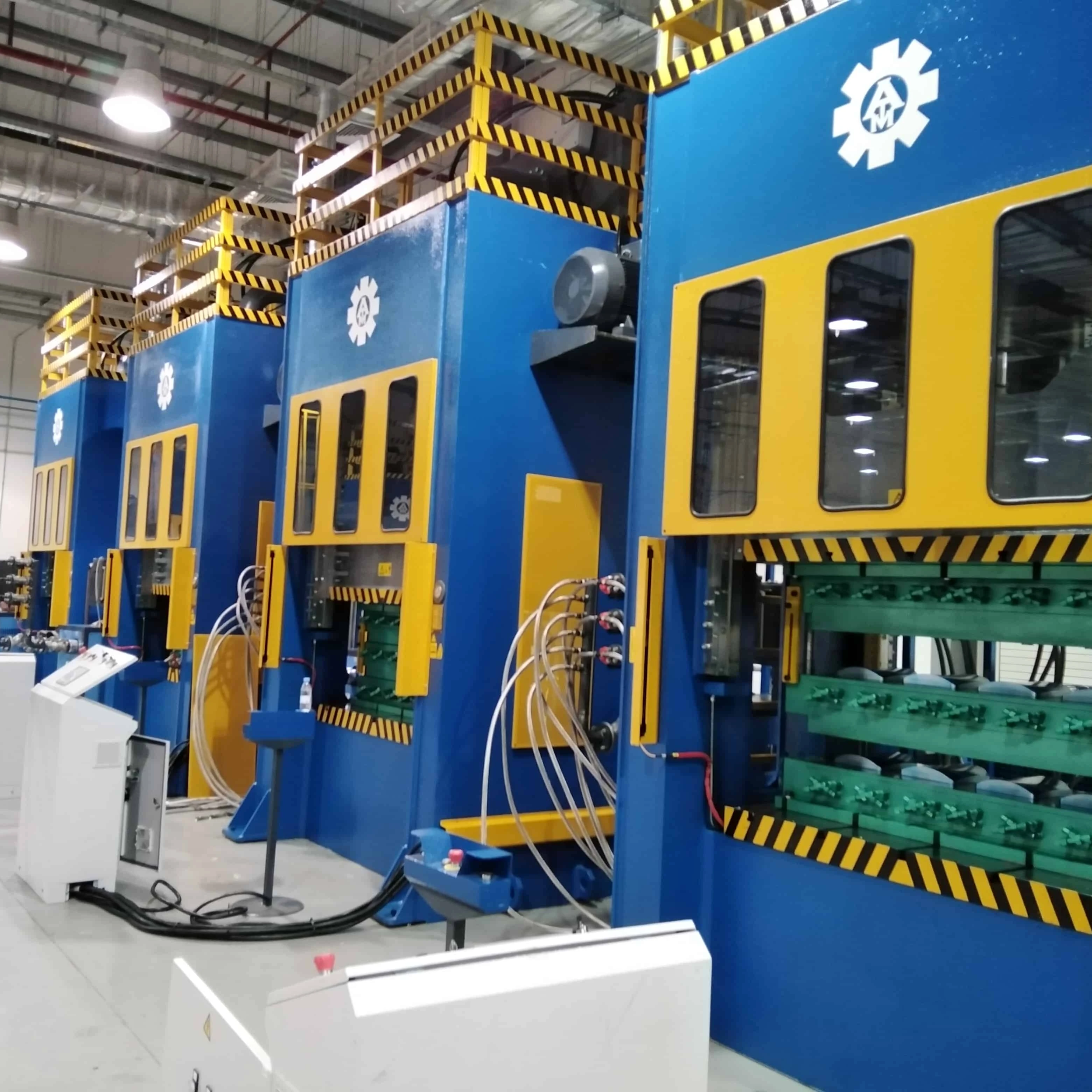 
Press Plant for pots made in stainless steel  Hydraulic deep drawing Press 250ts 