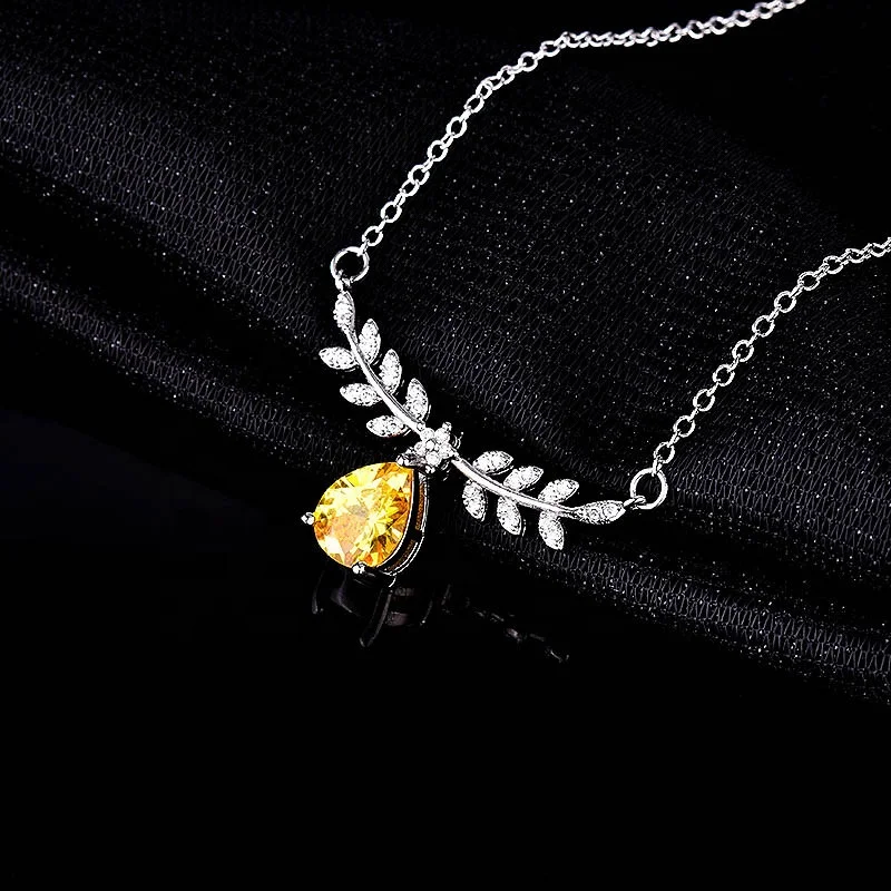 

Fashion Zircon Leaf Water Drop Pendant Necklace For Women Jewelry Lady Silver Plated Women Choker Necklaces Female Accessories, Picture shows