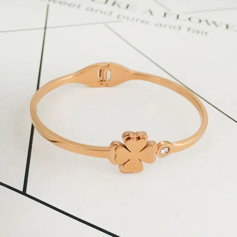 

Wholesale Romantic Simple Rose Gold Crystal Diamond Rose Gold Plated Open Adjustable Bracelet Fashion Bracelet Women's Bracelet