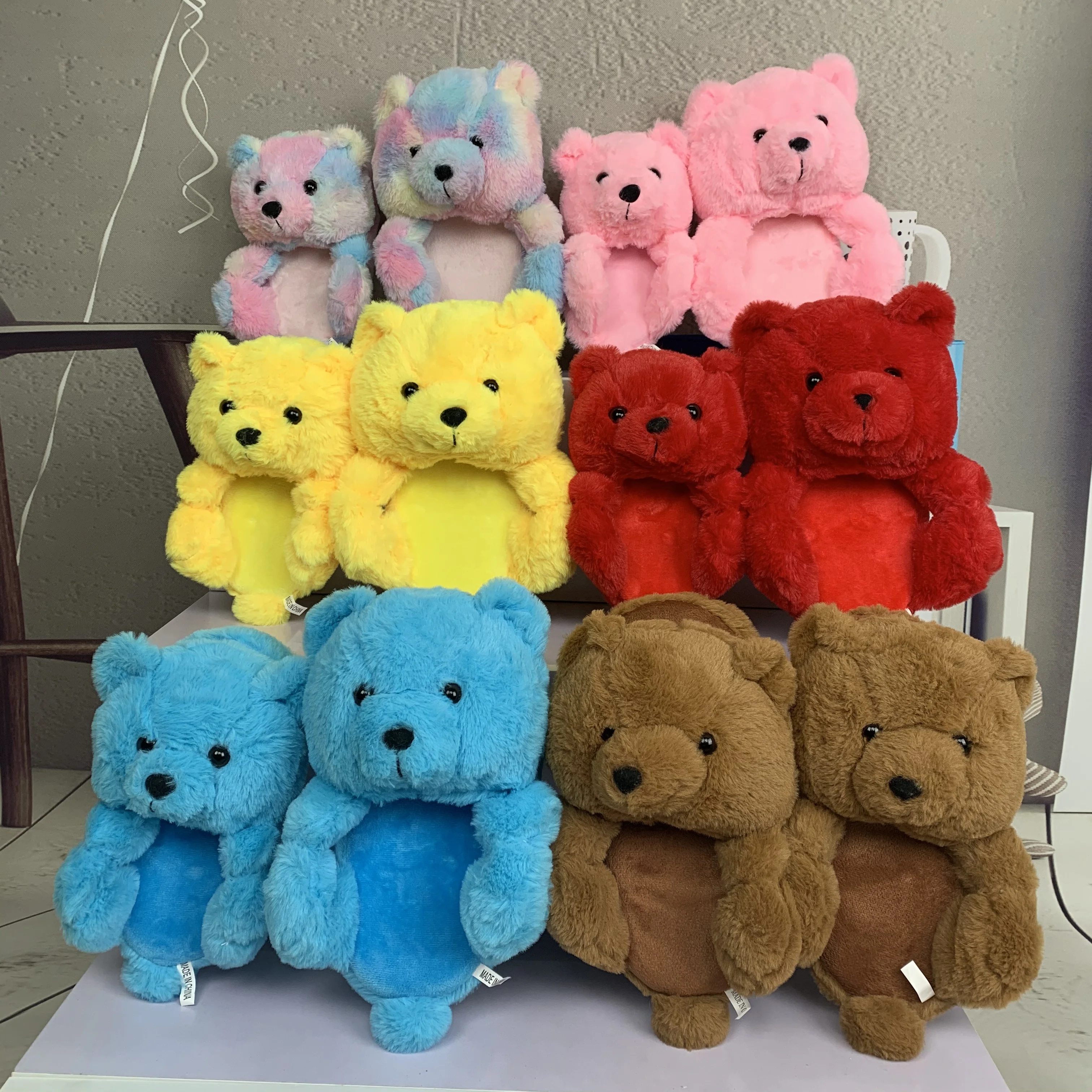 

Fast delivery Soft Kids and Adult Many color Adequate inventory Home Slippers Fashionable warmth teddy bear slippers, 23 colors