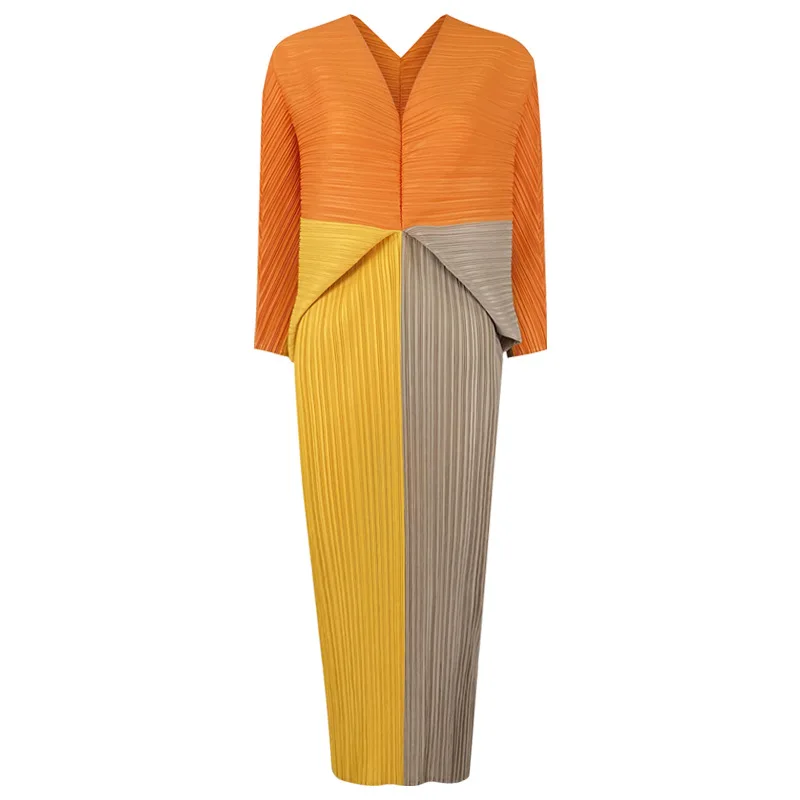 

2021 in stock Contrast color V-neck Pleated women's Bat long sleeve dresses casual V-neck pleated contrast dress, Picture