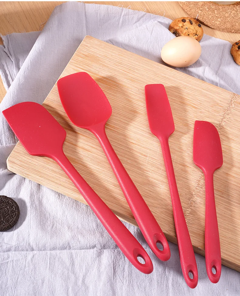 

Made In China Heat-Resistant Spatula Food-Grade Durable Silicone Spatula Set, Black red