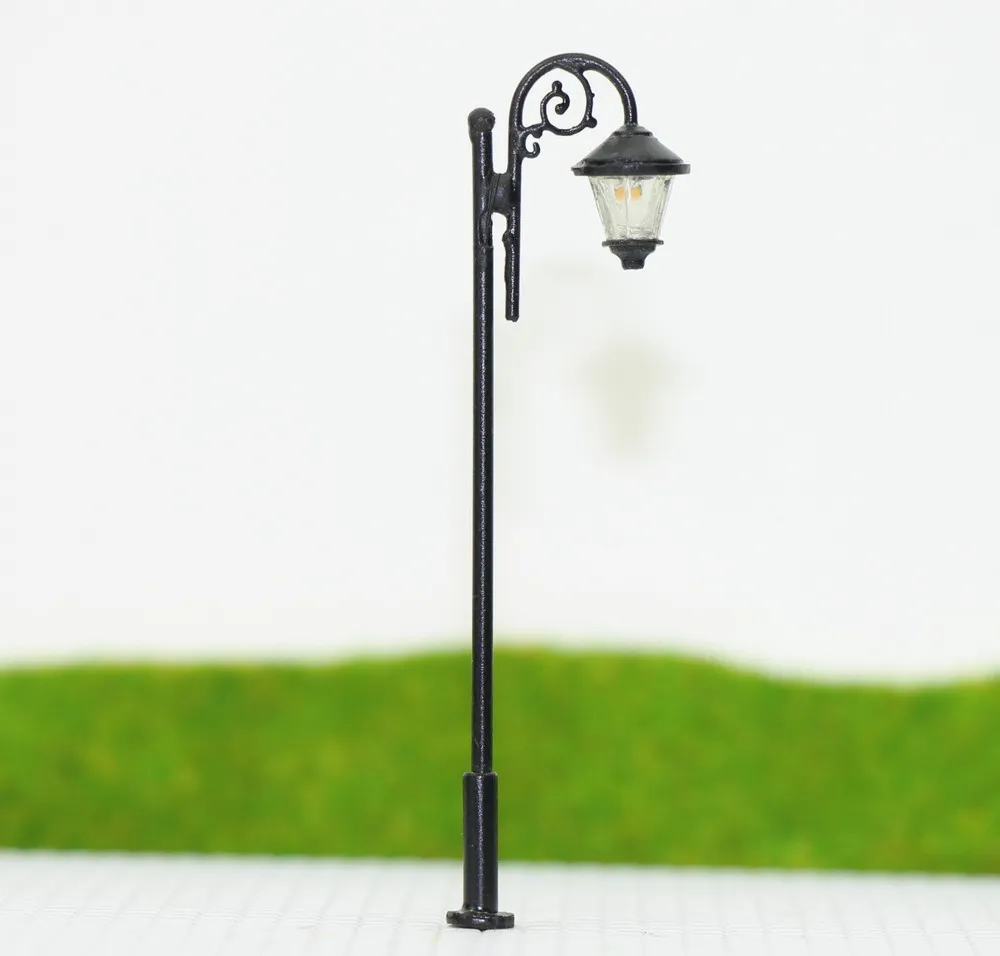 

LYM37x Model Railway Train Layout HO OO Scale Model LED Lamp Post Street Light