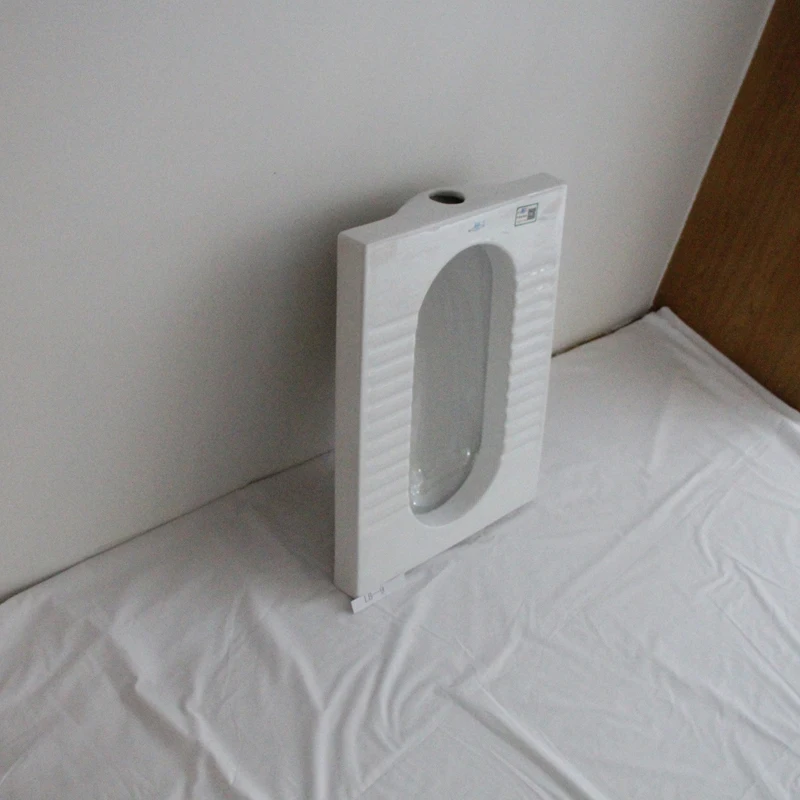 
Gaungxi Factory Sanitary wares Ceramic Bathroom Squat pan 