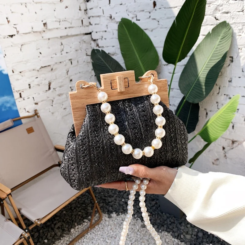 

2022 New Drop Shipping Straw Woven Wood Lock Chain Shoulder Handbag Small Jelly Purses Beads Handle Office Bags for Women ladies