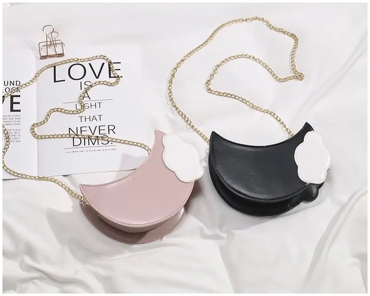 

Girls Korea Stylish Cute Creative Cartoon Shoulder Bag Chain Bag PU Leather Cloud crossbody Bag
