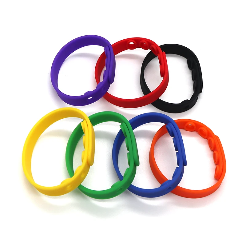 

Eco-friendly Printed Custom Logo Silicone Wristband Rubber Wrist Band Bracelet with Button