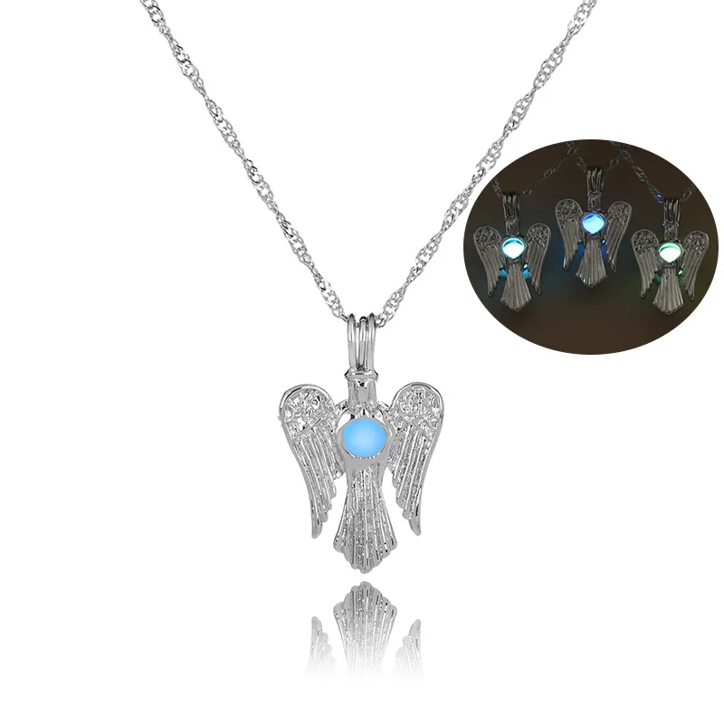 

Personalized Angel Wing Luminous Necklace 3 Colors Optional Night Party Ladies Jewelry