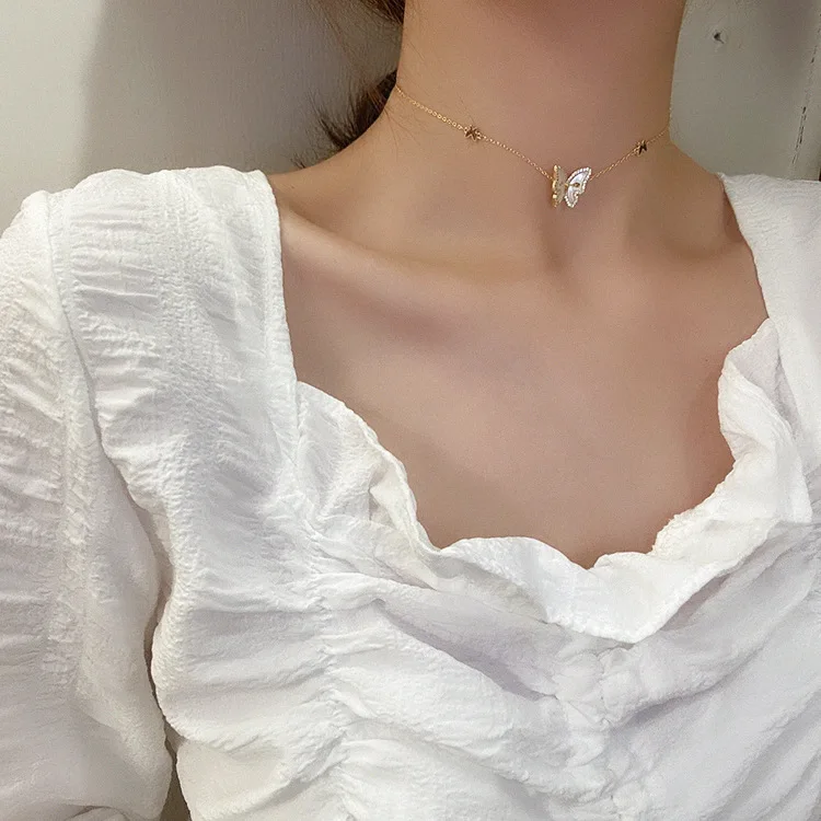 

Vintage Metallic Gold Chain Butterfly Crystal Pendant Necklace Butterfly Pendant Women Ladies Necklace Jewelry for Valentine's D, Picture