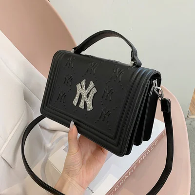 

2021 Supplier In China Pu Bags Hand Bags And Hats New Fashion Style Brand Purses Hand Bags For Women