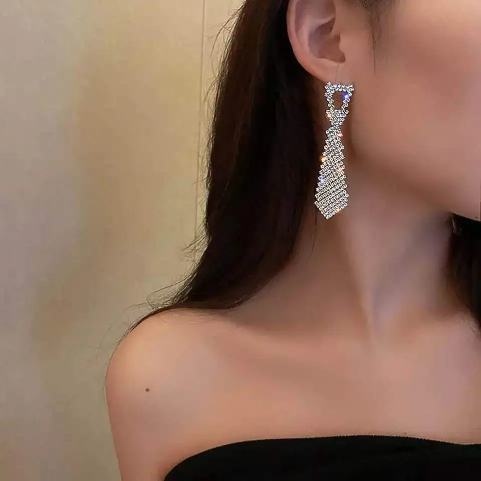 

HOVANCI Classic Big Tie Design White Gold Plated Luxury Cubic Zirconia Simulated Diamond Wedding Bridal Earrings, Silver