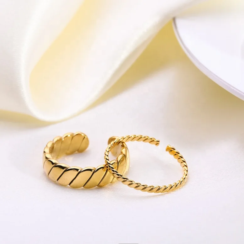 

Stainless Steel Plated 18K Gold Twisted Ring, Gold color